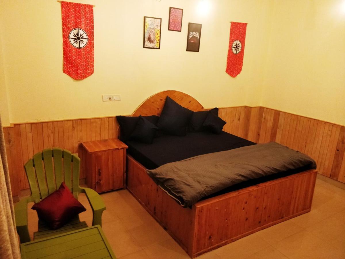 Perkup Hostel Kasol Eksteriør bilde