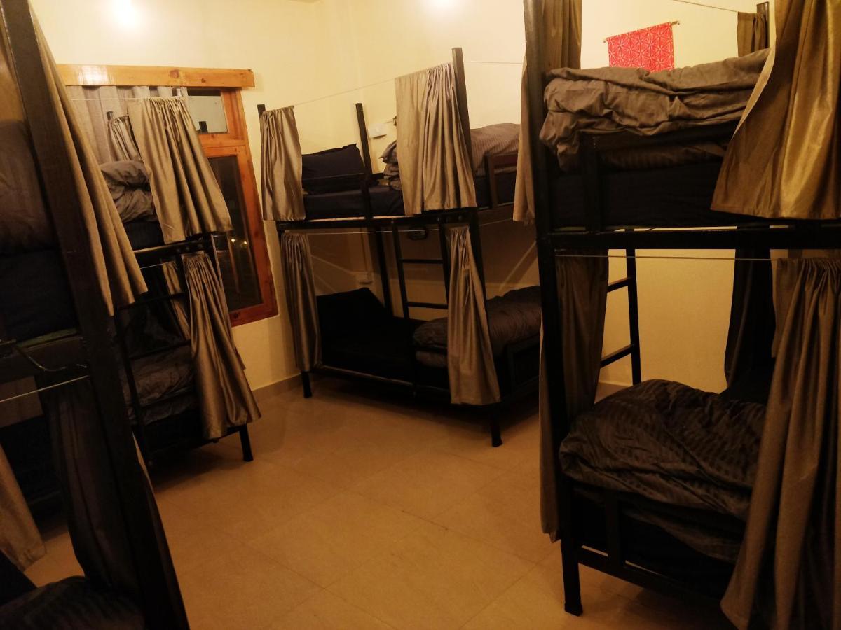 Perkup Hostel Kasol Eksteriør bilde