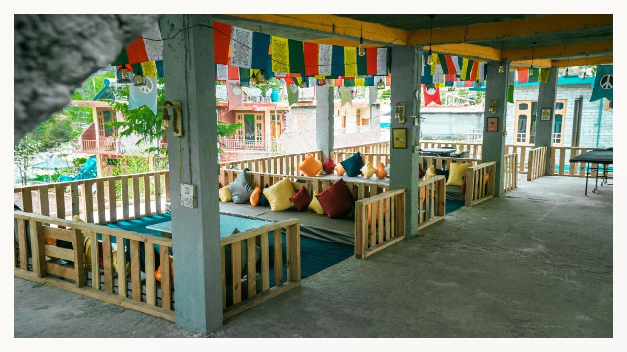 Perkup Hostel Kasol Eksteriør bilde