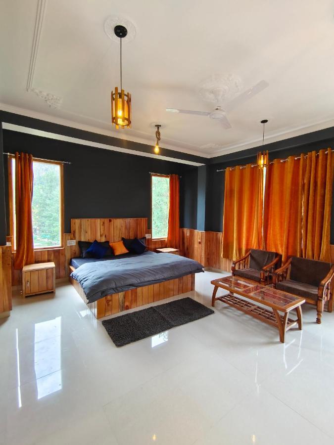 Perkup Hostel Kasol Eksteriør bilde