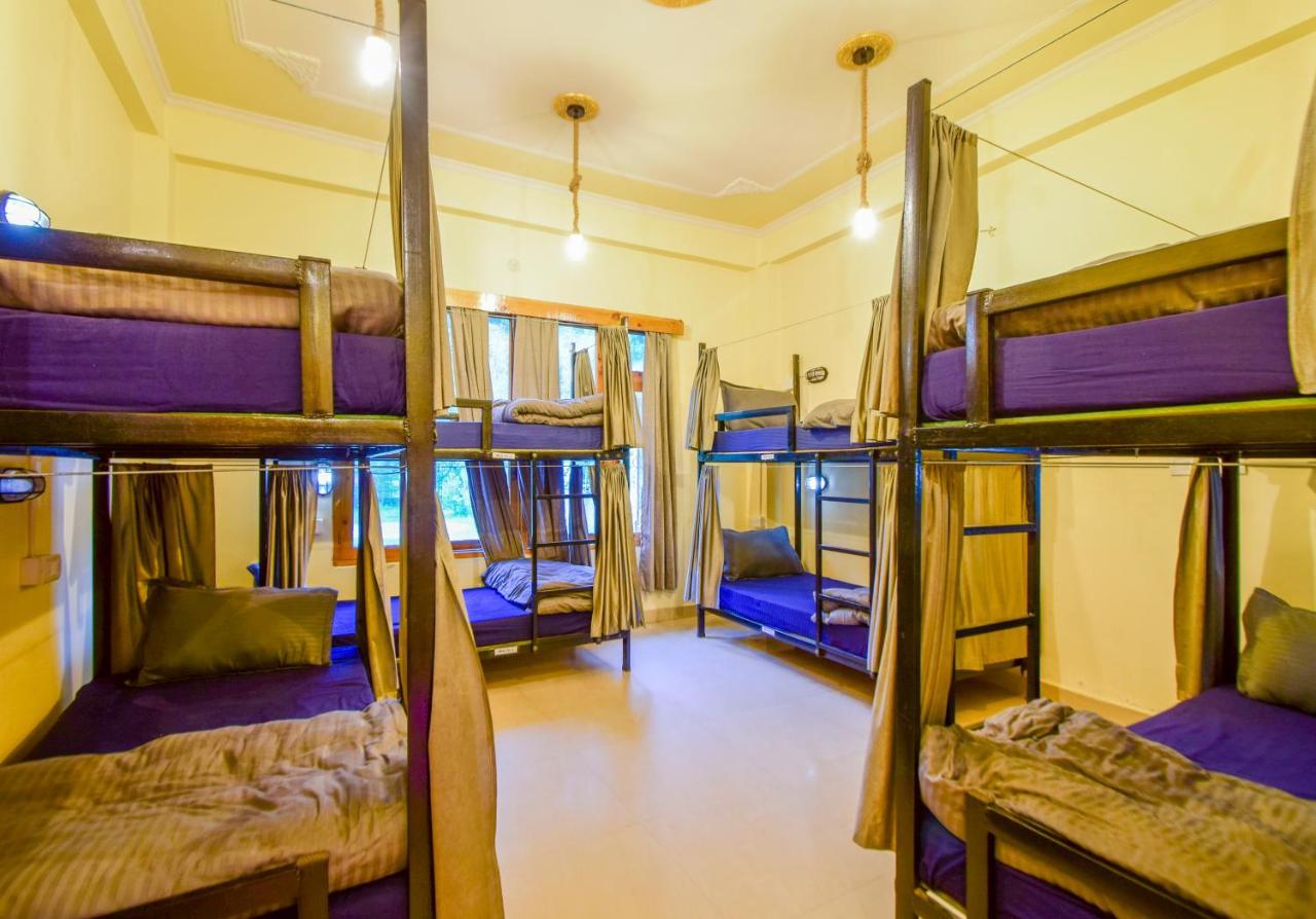 Perkup Hostel Kasol Eksteriør bilde